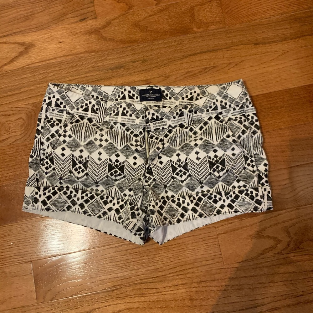 Patterned American Eagle Shorts
